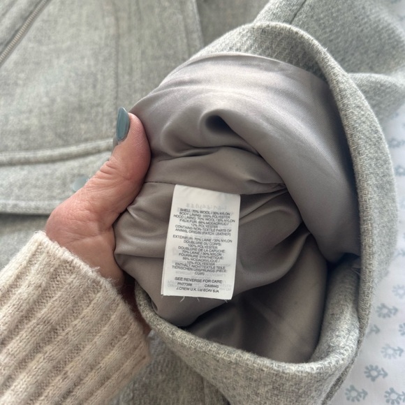 J.Crew Women’s Chateau Parka Italian Wool Size 4 Coat with Faux Fur Hood - Picture 8 of 8